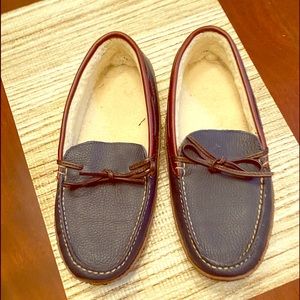 Women’s LL Bean Sheepskin Lined Slippers